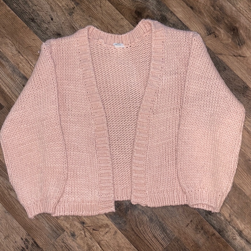 Stem (Nordstrom) girls 8. Pink cardigan. Great condition.